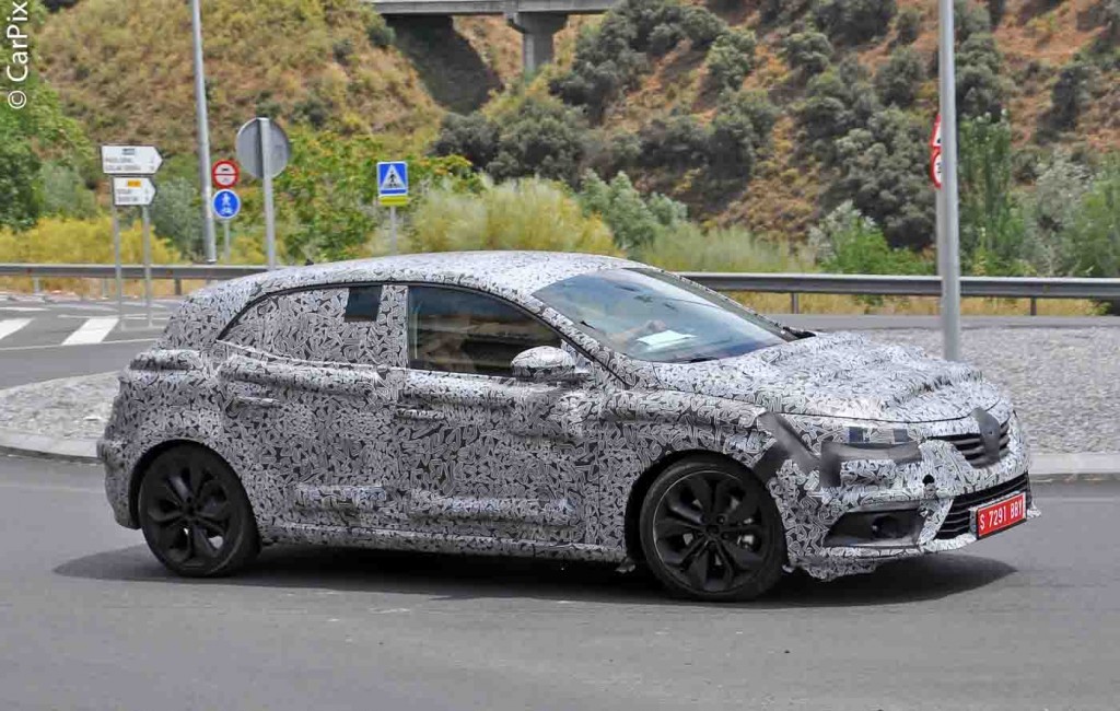 NOVO RENAULT MÉGANE EM TESTES, foto 5