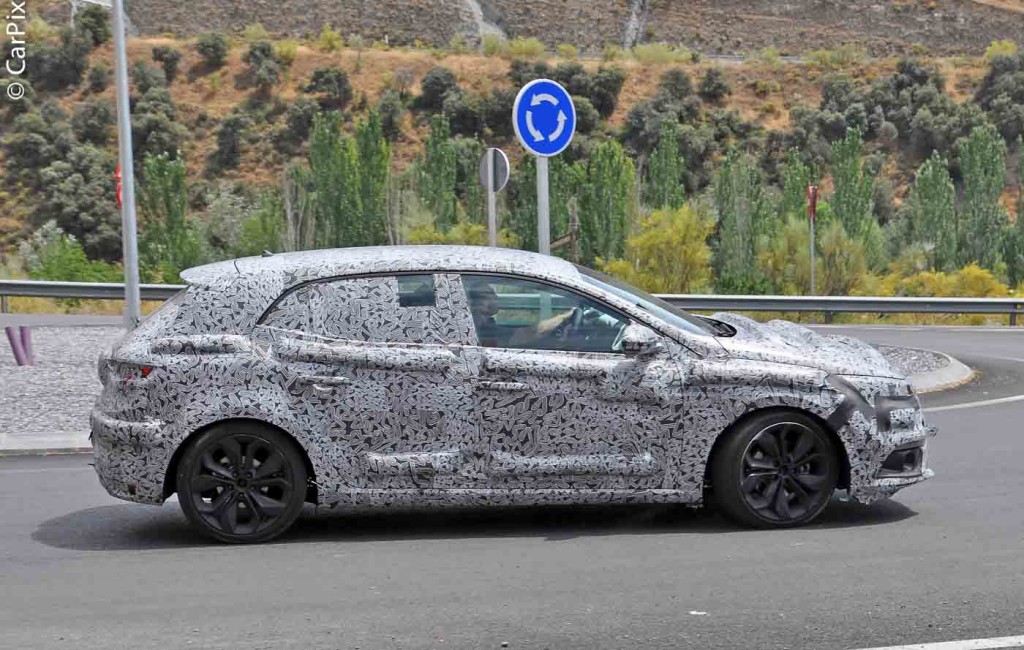 NOVO RENAULT MÉGANE EM TESTES, foto 6