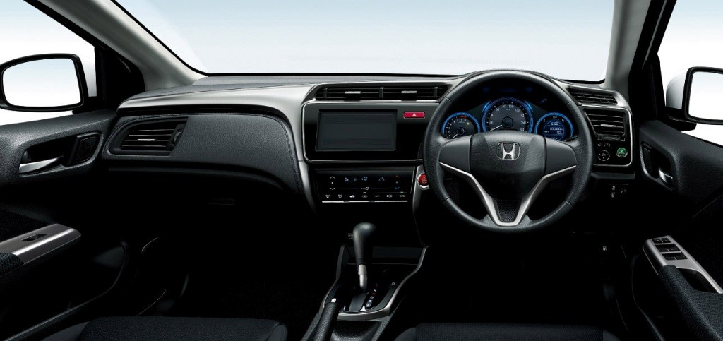 HONDA APRESENTA VERSÃO DO GRACE LX NO JAPÃO, foto 4