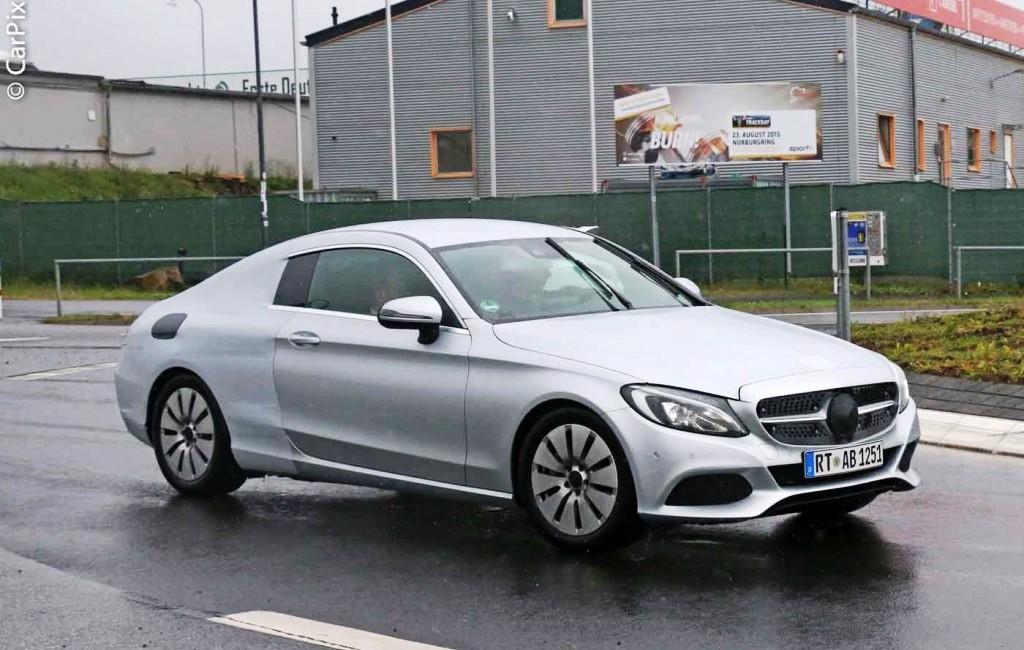 NOVO MERCEDES-BENZ C CLASS COUPE PRONTO PARA FRANKFURT, foto 4