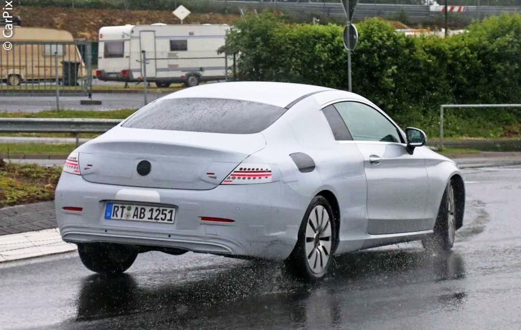 NOVO MERCEDES-BENZ C CLASS COUPE PRONTO PARA FRANKFURT, foto 9