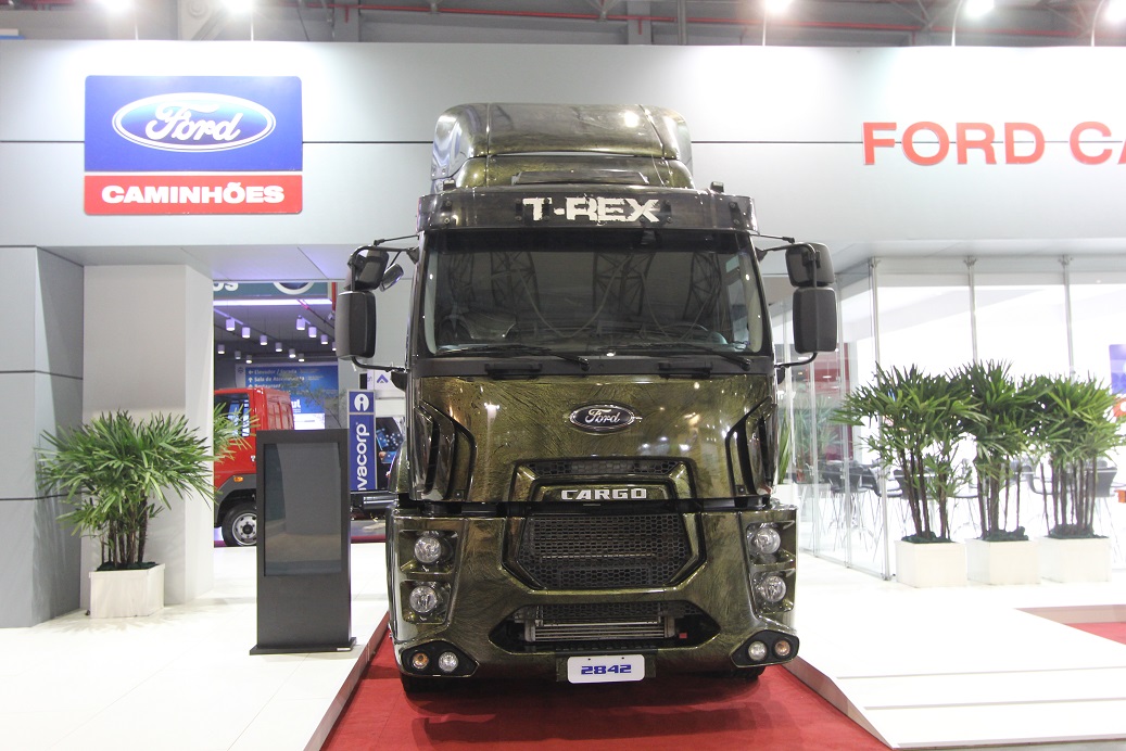 FORD EXPÕE CAMINHÕES CARGO NA TRANSPOSUL EM PORTO ALEGRE, foto 3