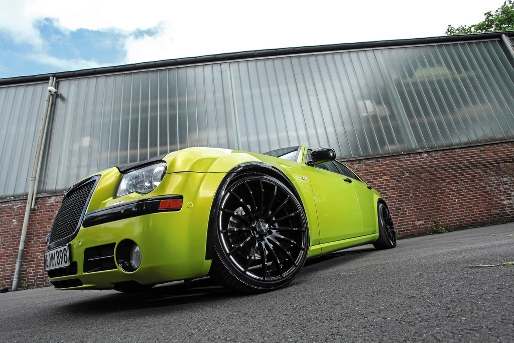 HPLUSB-DESIGN APRESENTA SUA VERSÃO DO CHRYSLER 300C, foto 4