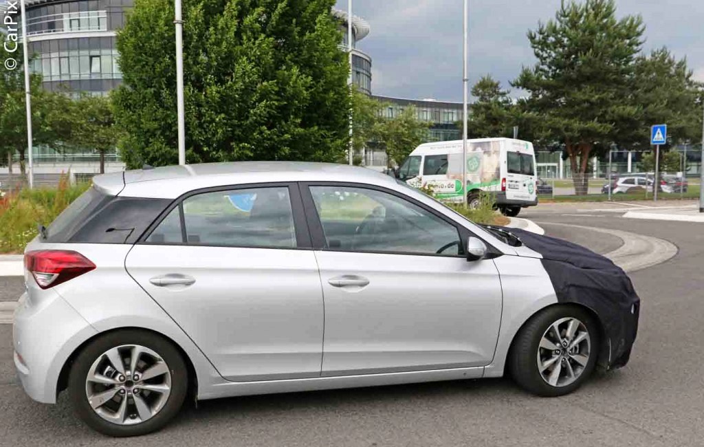 HYUNDAI JÁ ESTÁ TRABALHANDO NO FACELIFT DO i20, foto 4