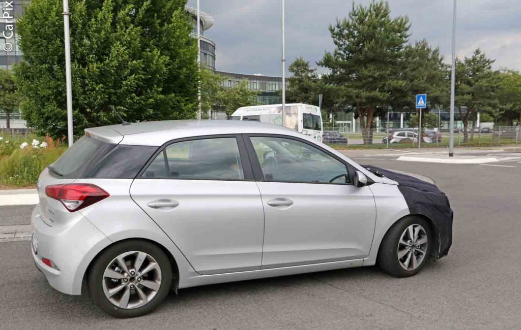 HYUNDAI JÁ ESTÁ TRABALHANDO NO FACELIFT DO i20, foto 5