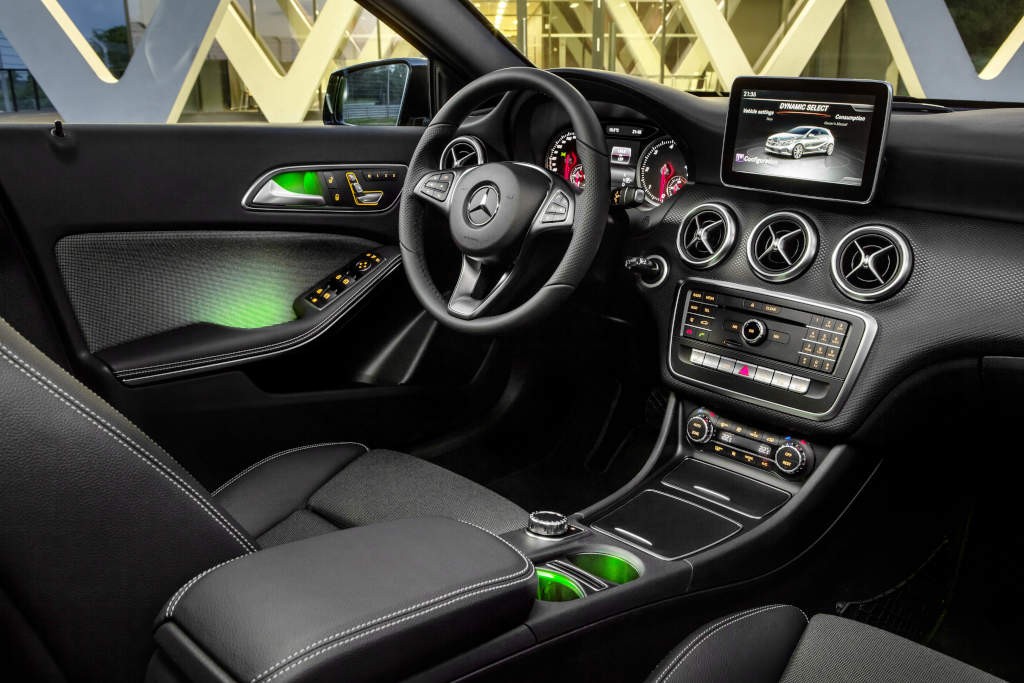 MERCEDES-BENZ A CLASS RENOVADO É OFICIAL E CHEGA AO MERCADO EM SETEMBRO, foto 17