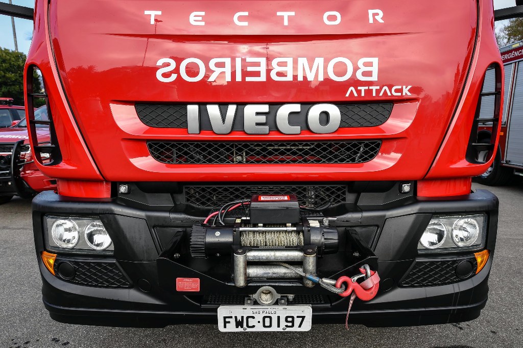 IVECO ENTREGA 40 CAMINHÕES AO CORPO DE BOMBEIROS DE SÃO PAULO, foto 3