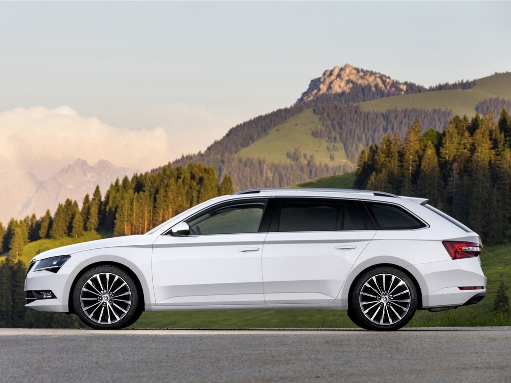 SKODA SUPERB COMBI EM DETALHES, foto 9
