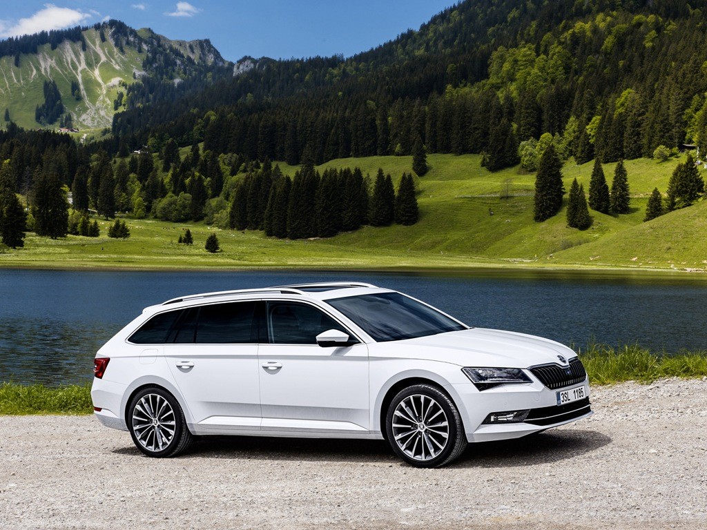 SKODA SUPERB COMBI EM DETALHES, foto 18
