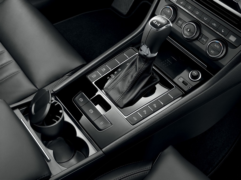 SKODA SUPERB COMBI EM DETALHES, foto 31