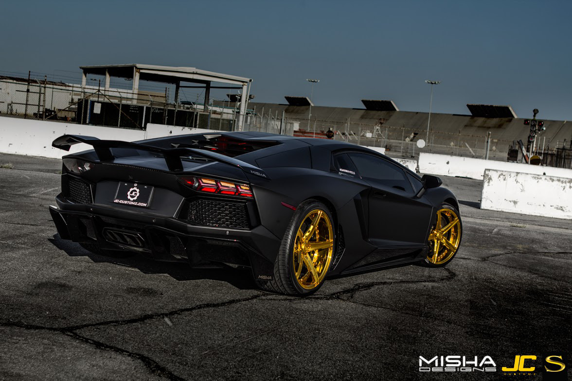 MISHA DESIGNS APRESENTA PROGRAMA PARA O LAMBORGHINI AVENTADOR, foto 2