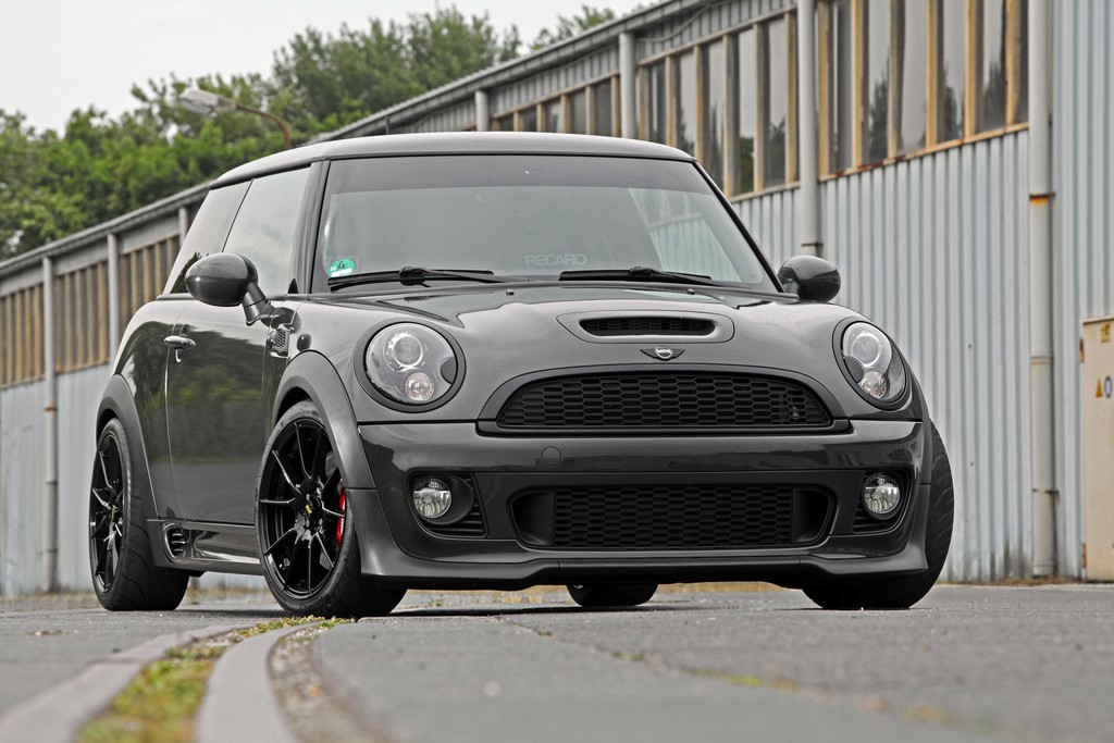 OK-CHIPTUNING MOSTRA SEU PROJETO PARA O MINI JOHN COOPER WORKS, foto 2