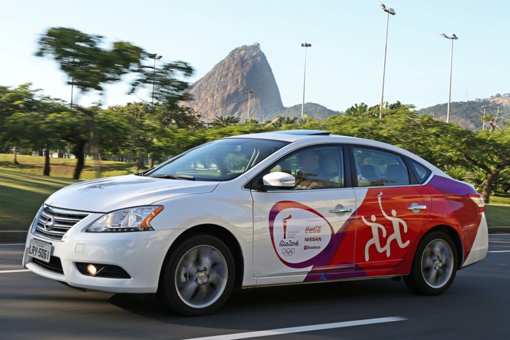 NISSAN CONFIRMA O SENTRA COMO UM DOS CARROS DO REVEZAMENTO DA TOCHA OLÍMPICA RIO 2016 E REVELA O GRAFISMO DA FROTA, foto 2