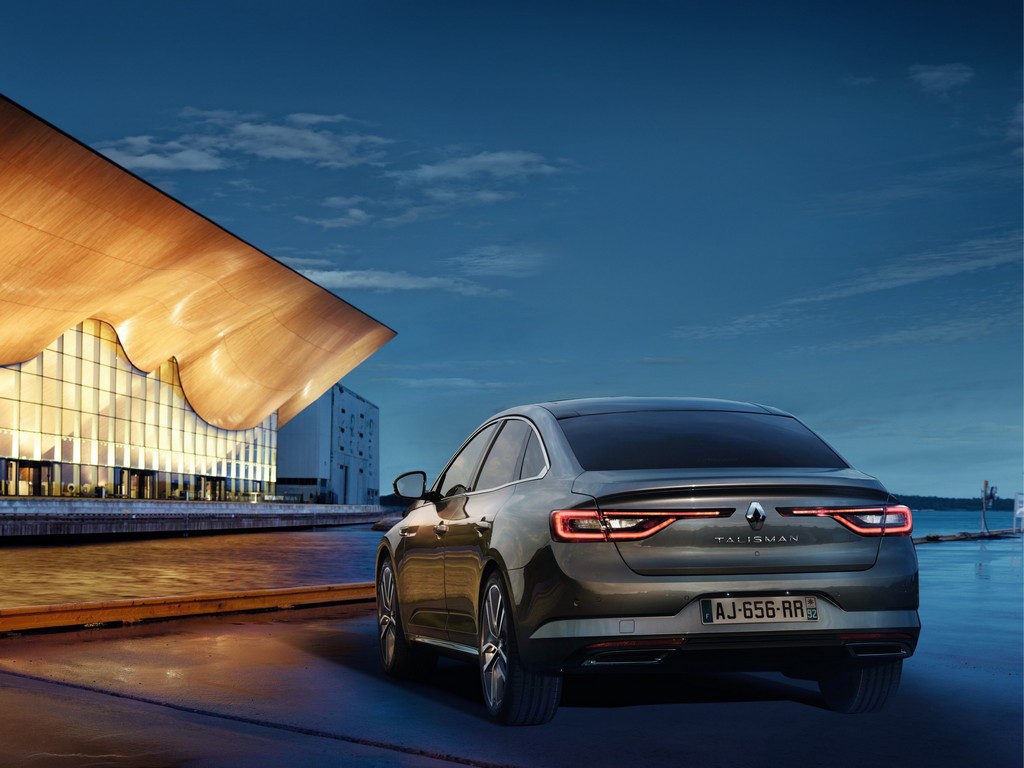 RENAULT REVELA O TALISMAN, SUCESSOR DO LAGUNA, foto 11