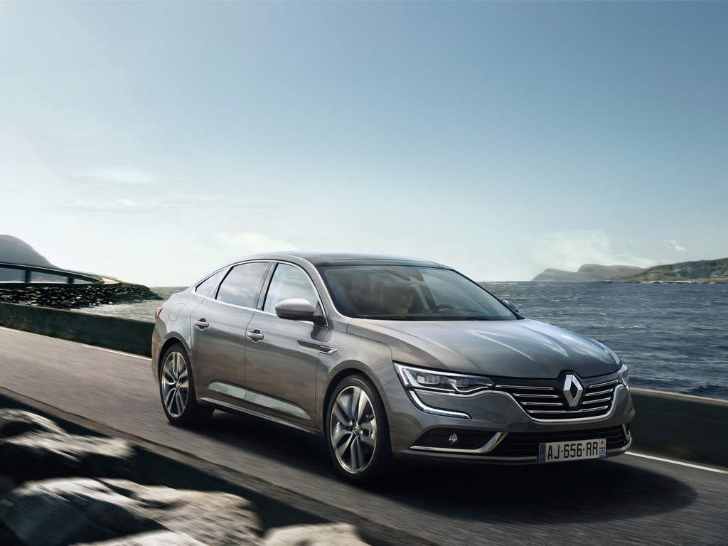 RENAULT REVELA O TALISMAN, SUCESSOR DO LAGUNA, foto 13