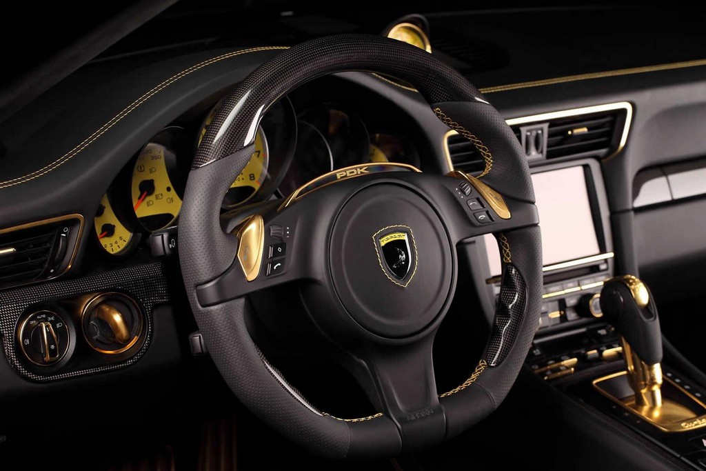 TOPCAR APRESENTA VERSÃO STINGER GTR PARA O PORSCHE 911, foto 8