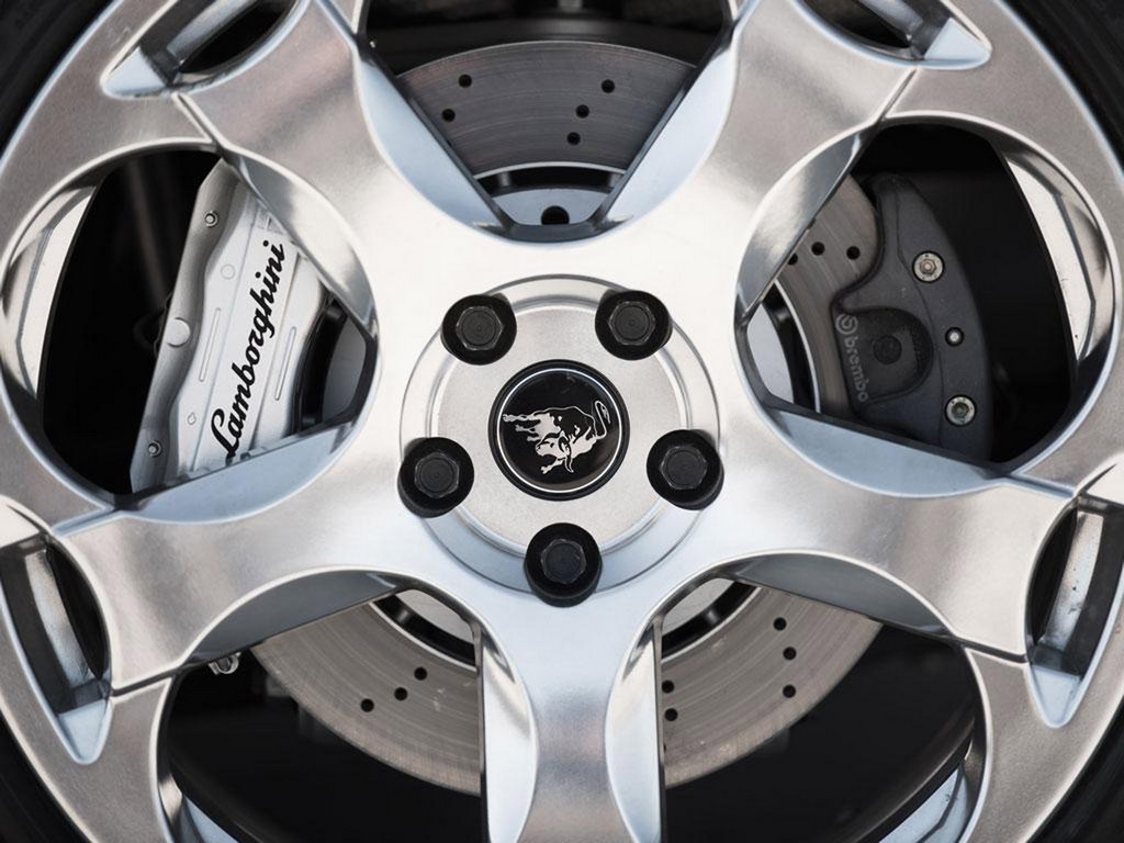 LAMBORGHINI CONCEPT S SERÁ LEILOADO EM NOVEMBRO, foto 8