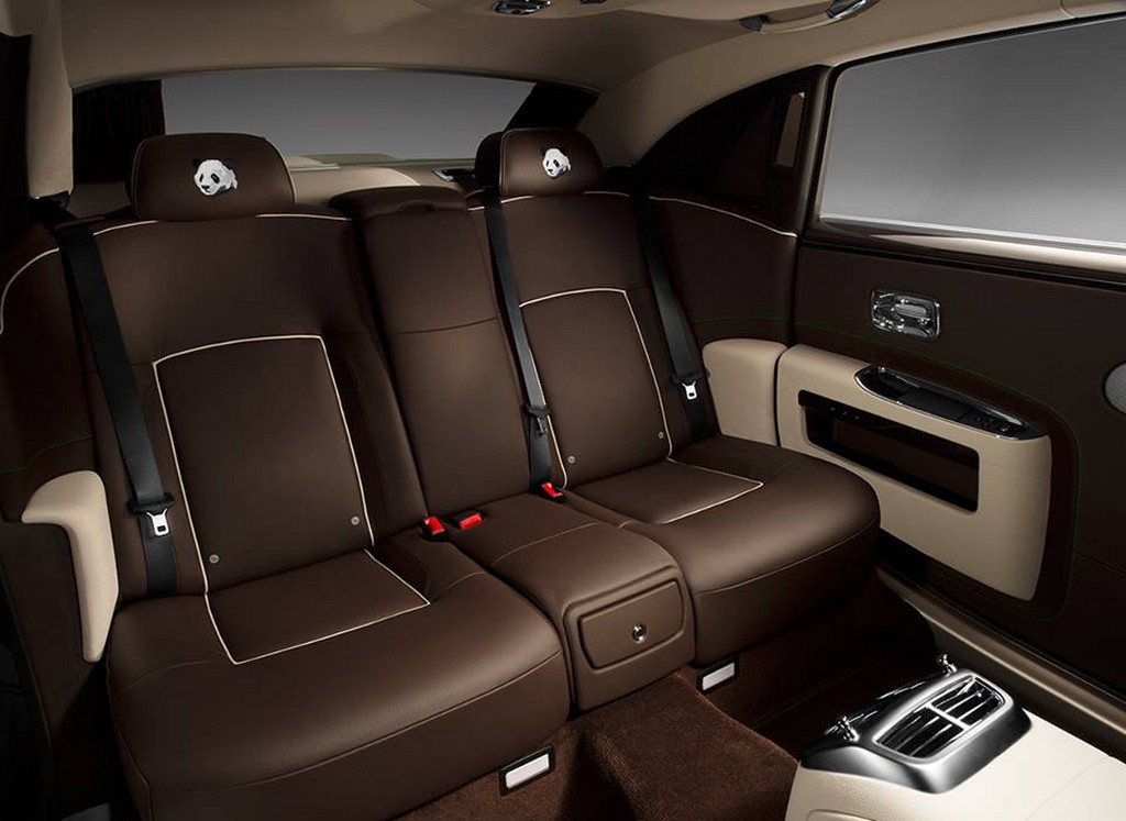 ROLLS-ROYCE APRESENTA O GHOST PANDA EDITION, foto 3