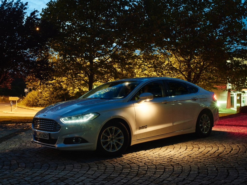 FORD TESTA NOVA TECNOLOGIA DE ILUMINAÇÃO, foto 1
