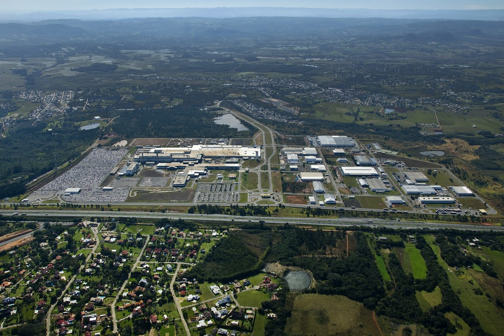 FÁBRICA DA GM EM GRAVATAÍ COMPLETA 15 ANOS, foto 2