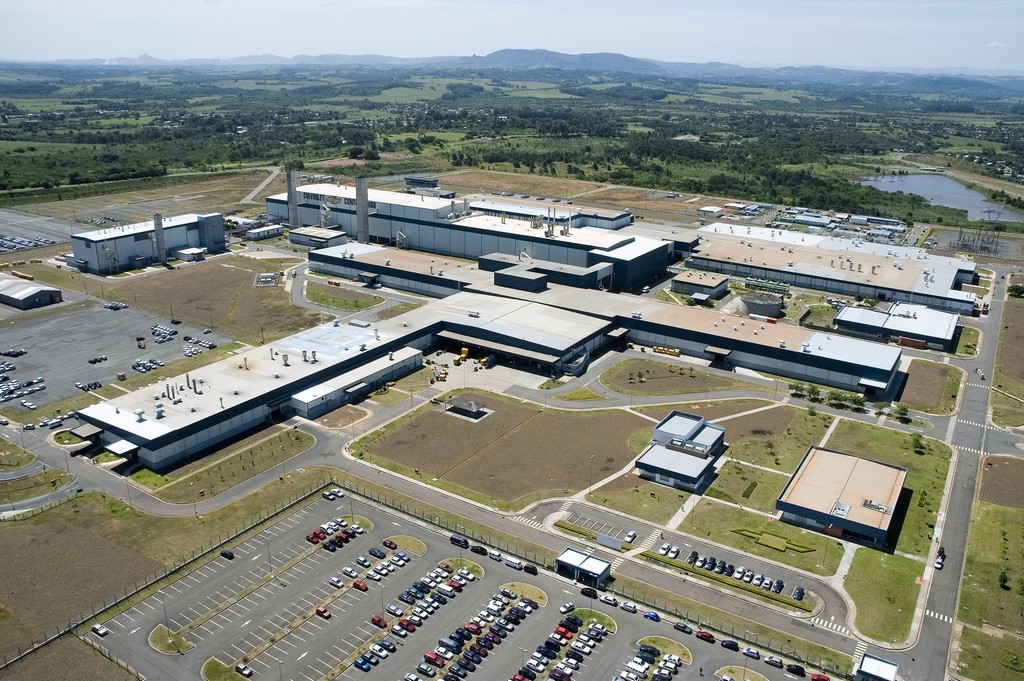 FÁBRICA DA GM EM GRAVATAÍ COMPLETA 15 ANOS, foto 3