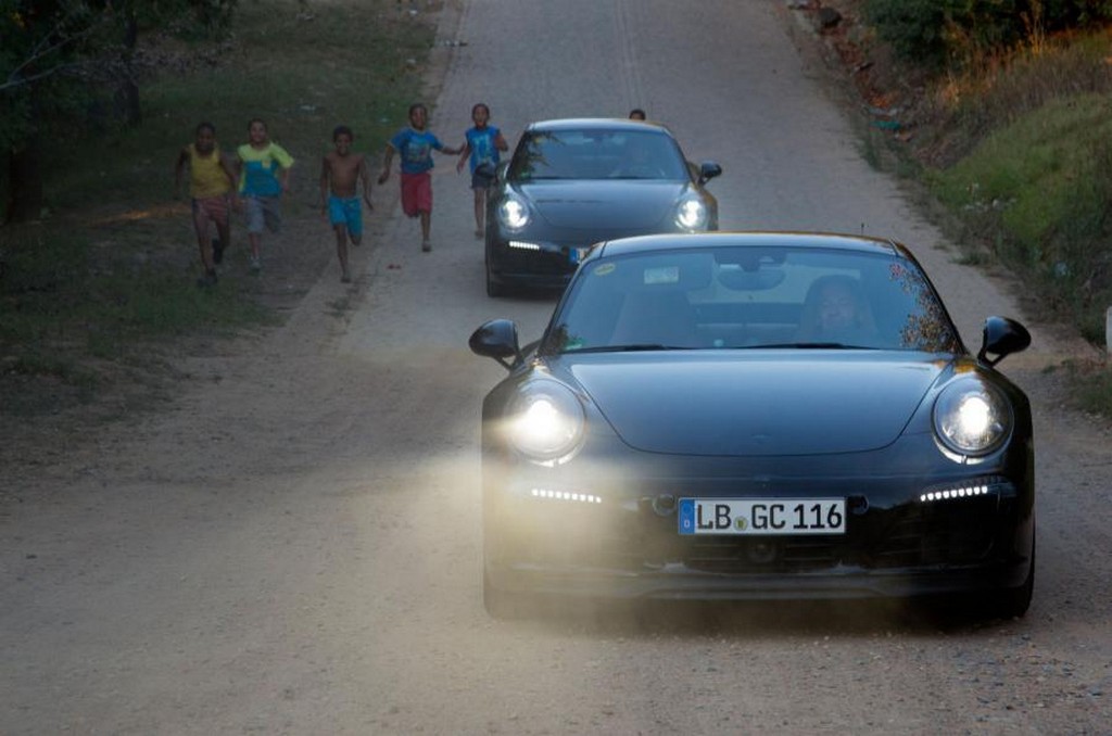 NOVO PORSCHE 911 FOI MOSTRADO EM TESTES, foto 7