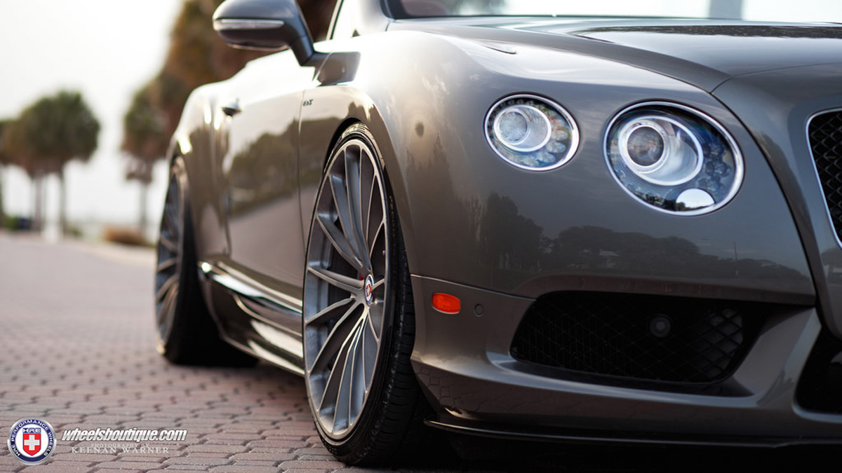 BENTLEY CONTINENTAL GTC V8 S PREPARADO COM MUITO ESTILO PELA HRE WHEELS, foto 2