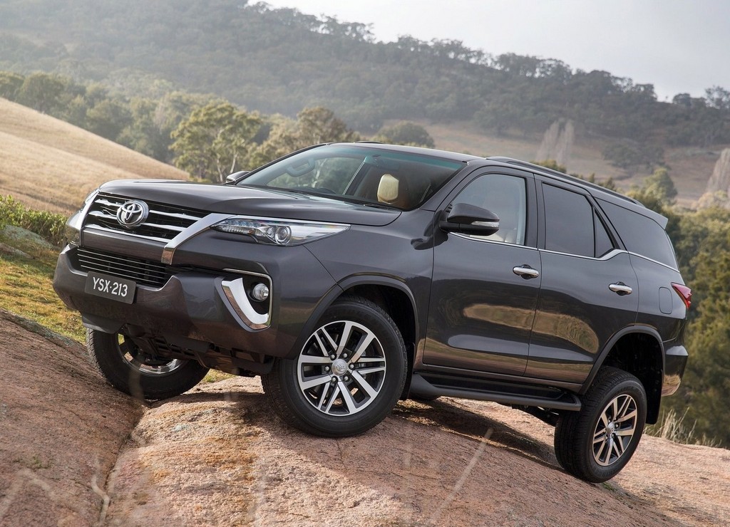 TOYOTA REVELOU O FORTUNER 2015 NA AUSTRÁLIA, foto 1