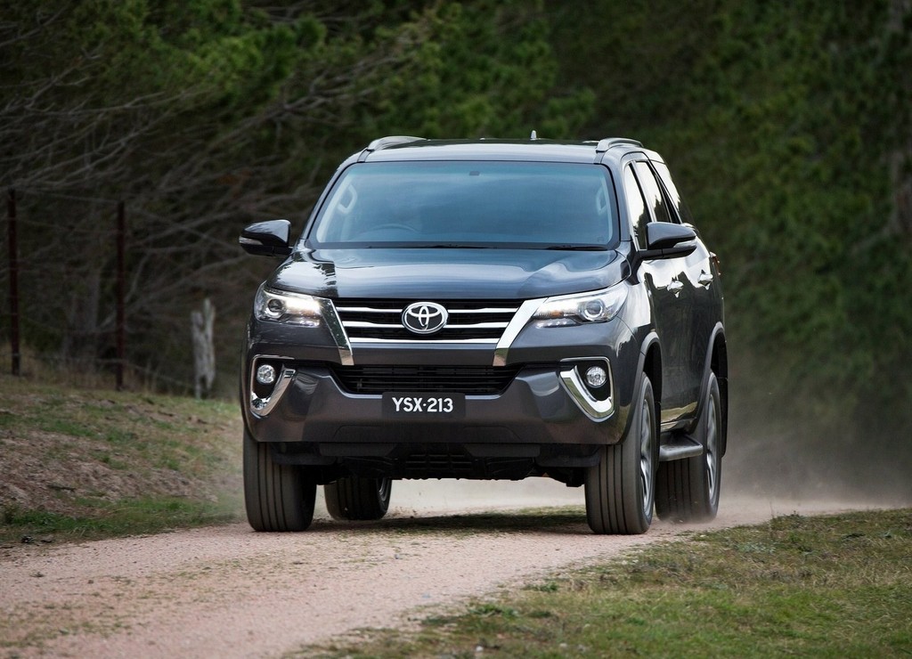TOYOTA REVELOU O FORTUNER 2015 NA AUSTRÁLIA, foto 13