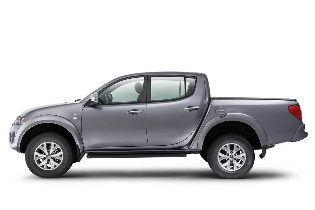 MITSUBISHI LANÇA A SÉRIE ESPECIAL L200 TRITON HLS CHROME EDITION, foto 27