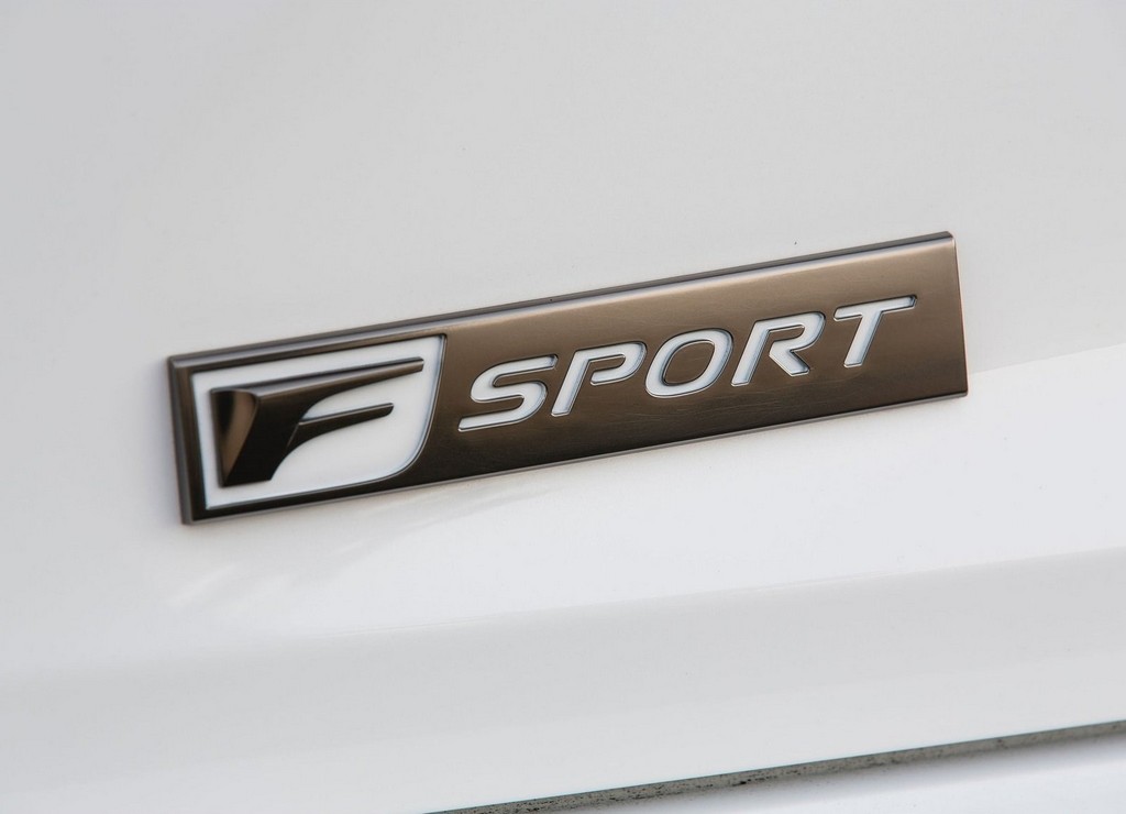 LEXUS IS ESTREIA NOVA VERSÃO V6 NOS EUA, foto 36