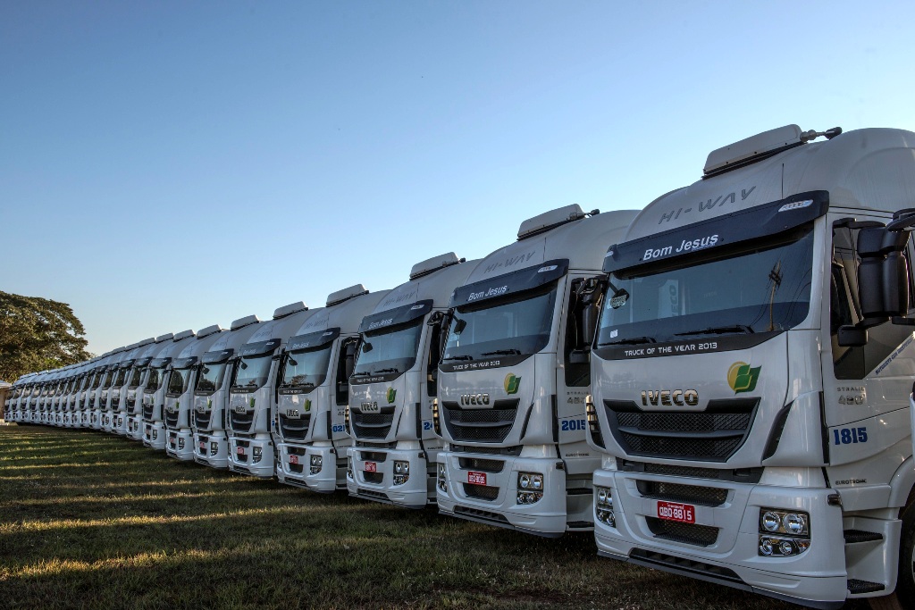IVECO ENTREGA LOTE DE 40 HI-WAYS PARA O GRUPO BOM JESUS, foto 3