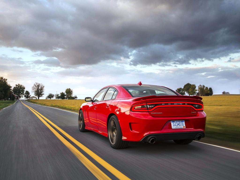 DODGE APRESENTA OS MODELOS 2016 DO CHALLENGER E DO CHARGER SRT HELLCAT, foto 8