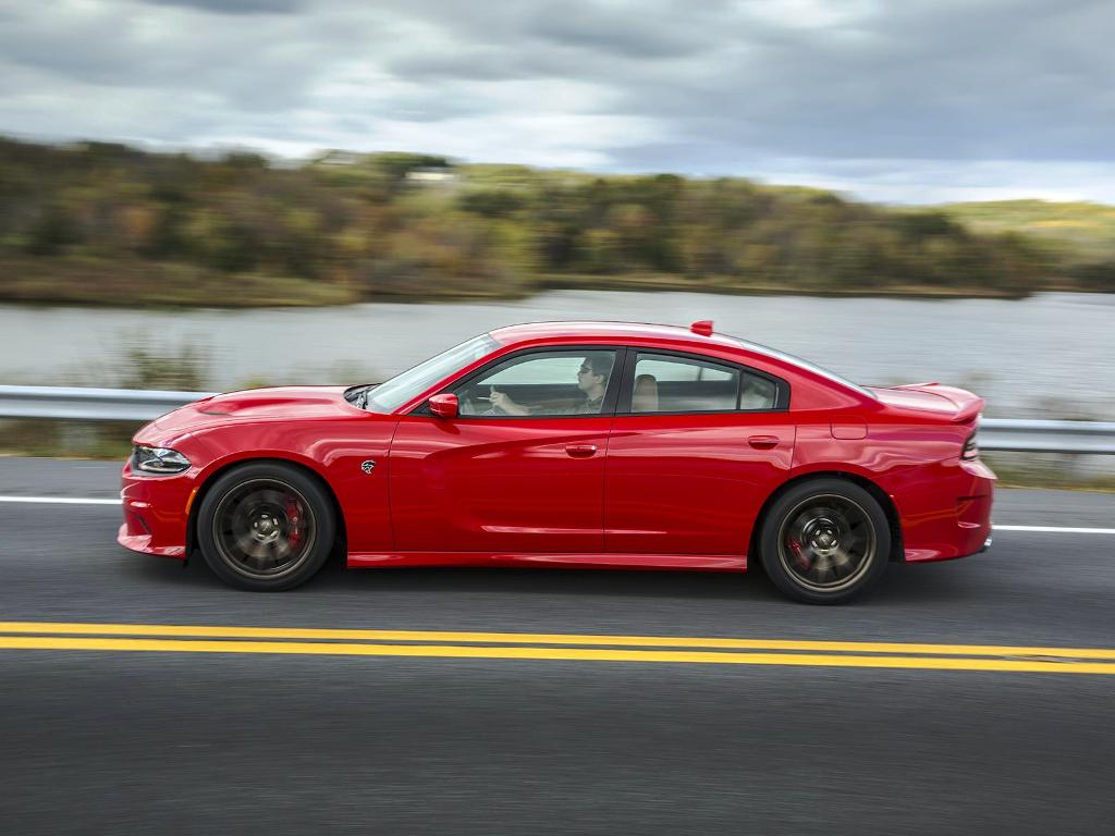 DODGE APRESENTA OS MODELOS 2016 DO CHALLENGER E DO CHARGER SRT HELLCAT, foto 9