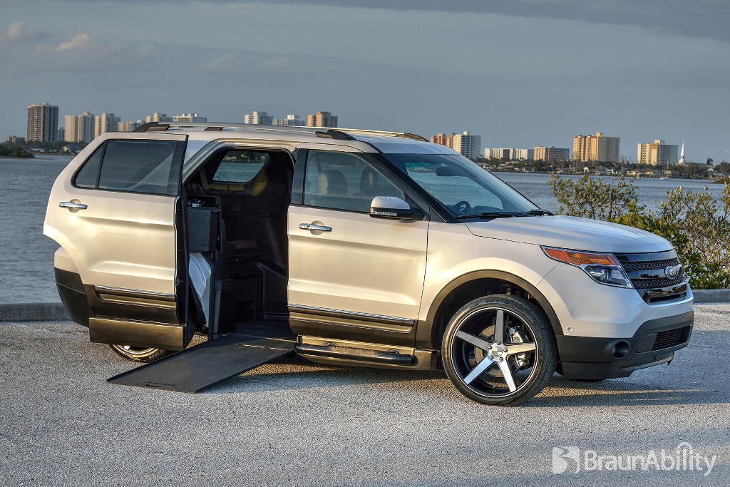 BRAUNABILITY MXV É O PRIMEIRO SUV DE PRODUÇÃO COM ACESSO PARA CADEIRANTES, foto 2