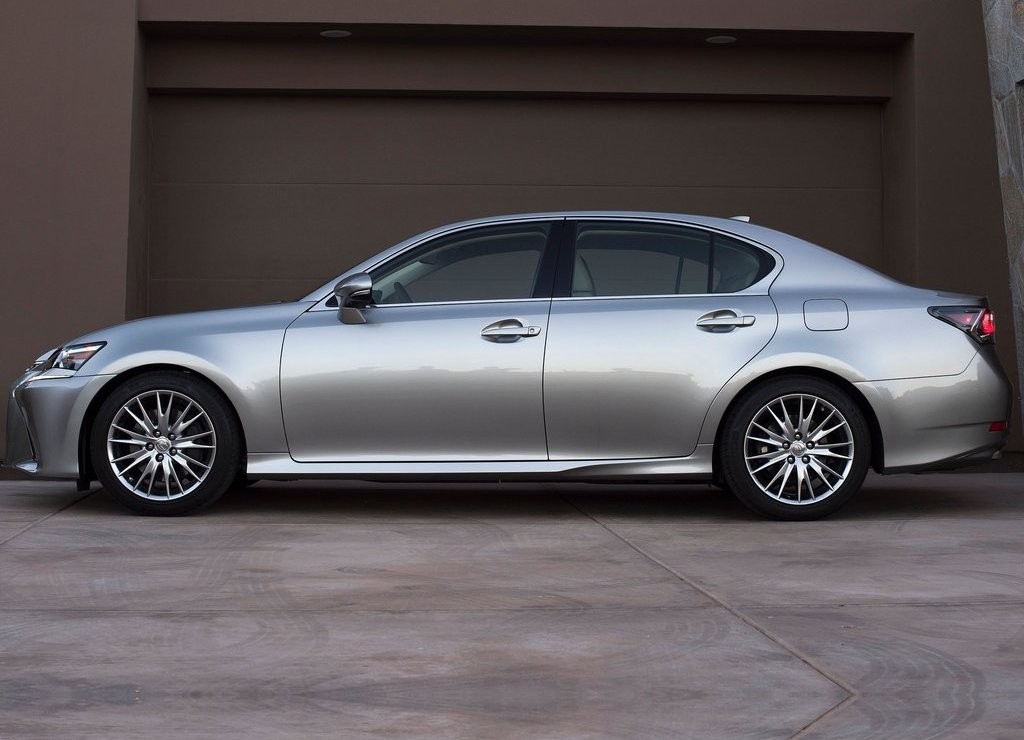 LEXUS MOSTROU O FACELIFT DA LINHA GS, foto 5