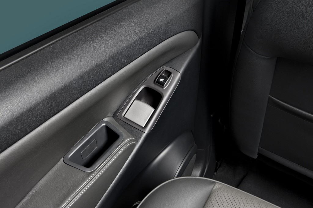 FIAT APRESENTA LINHA IDEA 2016 COM NOVIDADES QUE AUMENTAM SUA COMPETITIVIDADE, foto 31