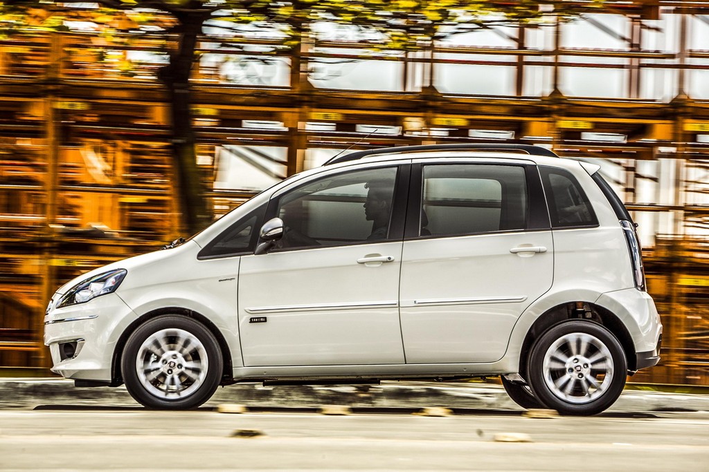 FIAT APRESENTA LINHA IDEA 2016 COM NOVIDADES QUE AUMENTAM SUA COMPETITIVIDADE, foto 46