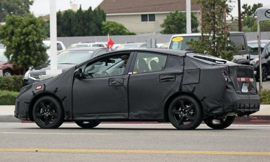 NOVA GERAÇÃO DO TOYOTA PRIUS SERÁ REVELADA EM SETEMBRO, foto 6