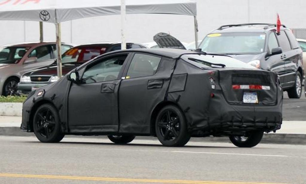 NOVA GERAÇÃO DO TOYOTA PRIUS SERÁ REVELADA EM SETEMBRO, foto 7
