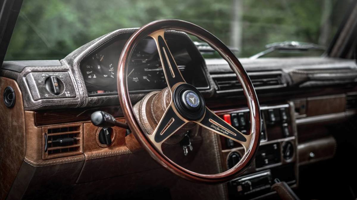 CARLEX DESIGN PROPÕE UM NOVO INTERIOR AO MERCEDES-BENZ G CLASS, foto 2