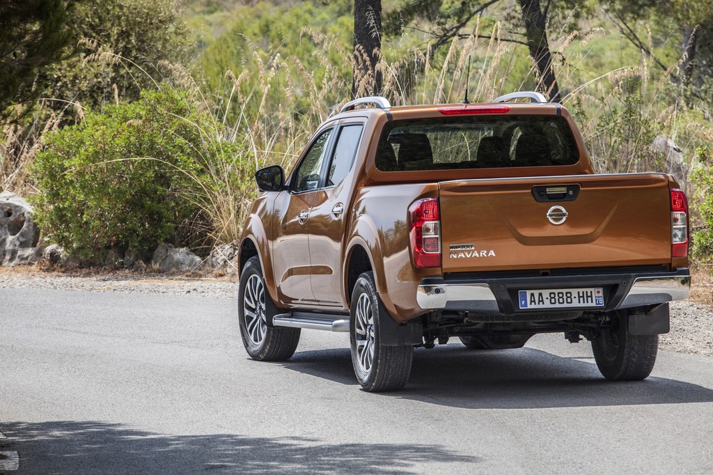 NISSAN REVELA A NP300 NAVARA EM SUA VERSÃO PARA O MERCADO EUROPEU, foto 8