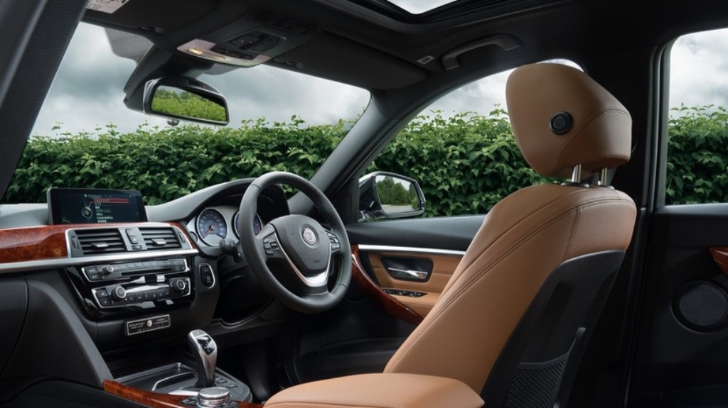 ALPINA D3 BITURBO: UM LEVE RESTYLING PARA O MODELO DIESEL MAIS RÁPIDO DE SUA CLASSE, foto 4