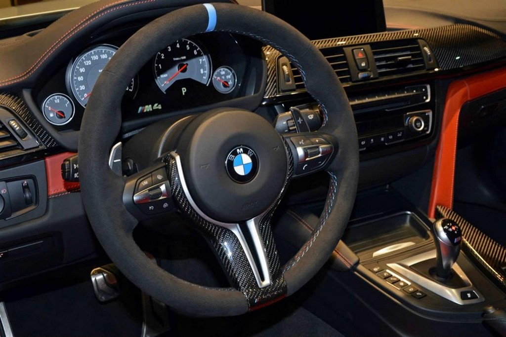 UM BMW M4 COUPE PERSONALIZADO EM ABU DHABI, foto 6