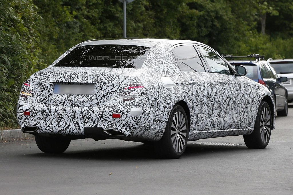 PODEREMOS VER EM BREVE UM MERCEDES-MAYBACH E CLASS, foto 8