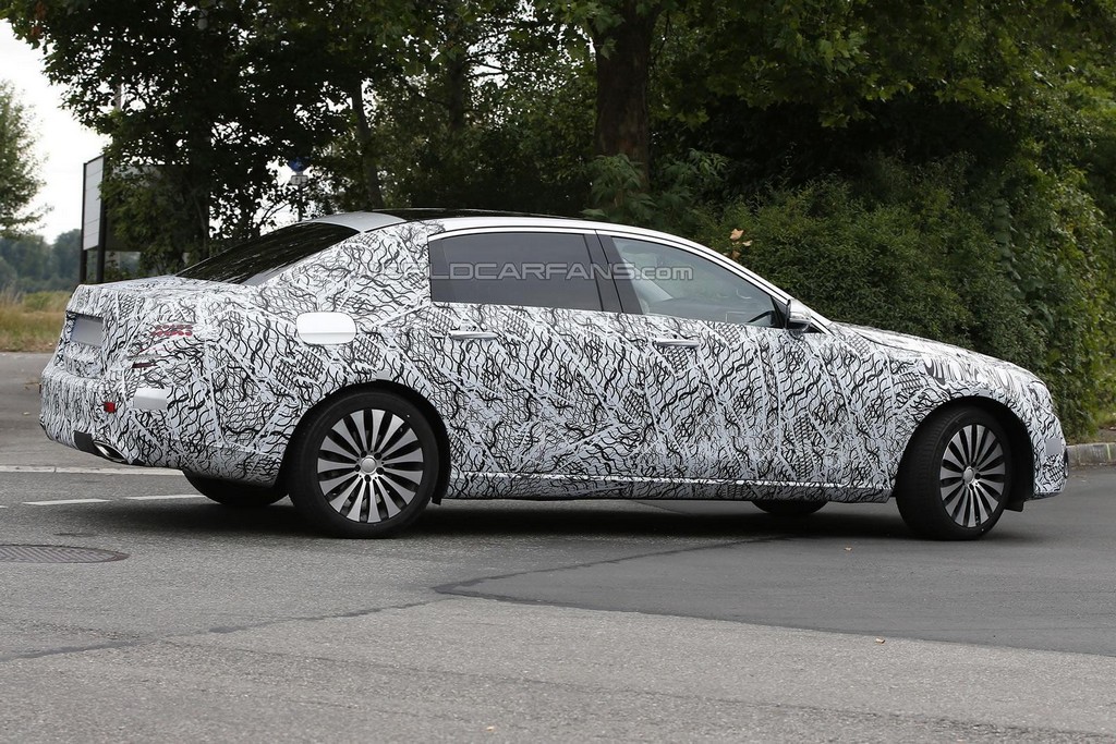 PODEREMOS VER EM BREVE UM MERCEDES-MAYBACH E CLASS, foto 9