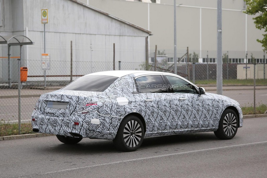 PODEREMOS VER EM BREVE UM MERCEDES-MAYBACH E CLASS, foto 13