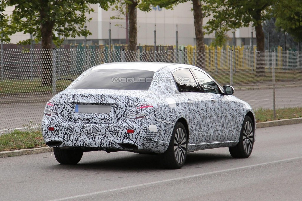 PODEREMOS VER EM BREVE UM MERCEDES-MAYBACH E CLASS, foto 14