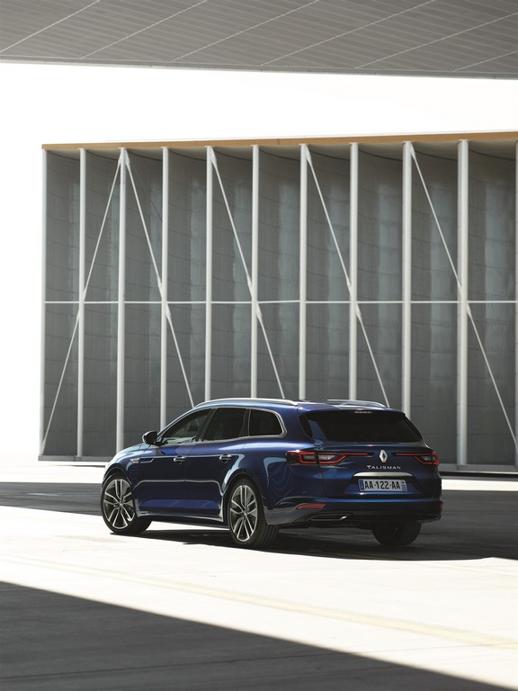RENAULT REVELA O TALISMAN ESTATE, foto 11