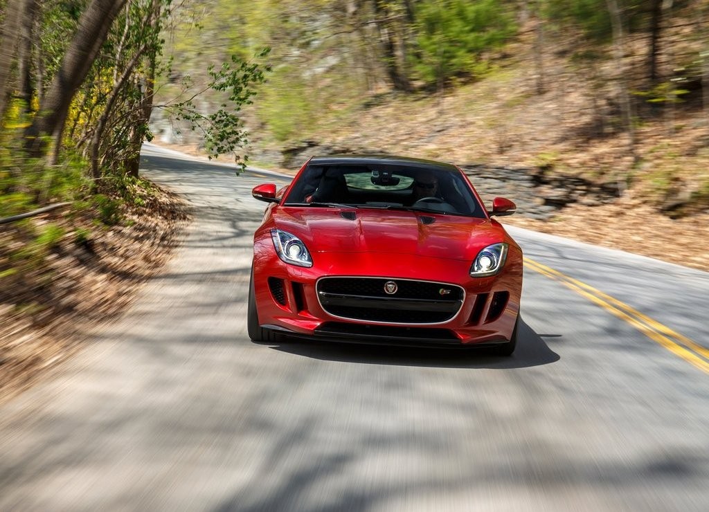 LINHA F-TYPE 2016 CHEGA AO BRASIL COM OPÇÃO DE TRAÇÃO INTEGRAL E DIREÇÃO ELÉTRICA ASSISTIDA, foto 17
